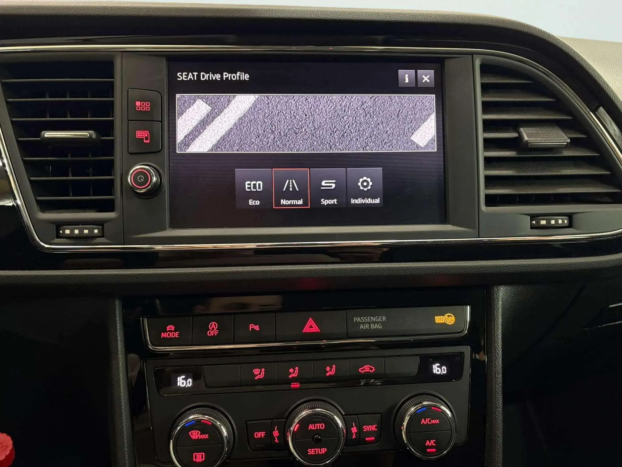 SEAT León ST 1.5 Ecotsi DSG-7 FR - foto 16
