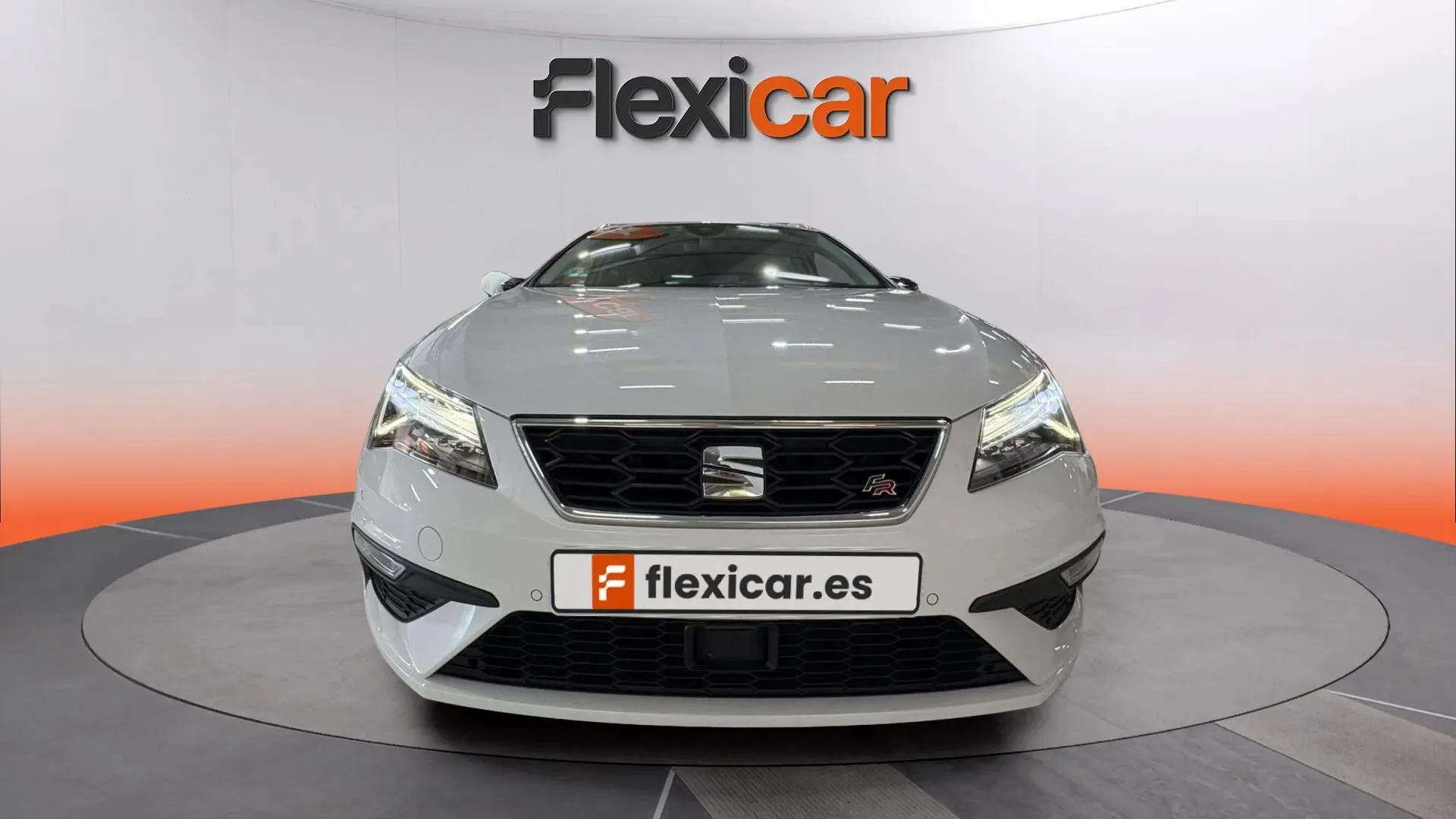 SEAT León ST 1.5 Ecotsi DSG-7 FR - foto 2
