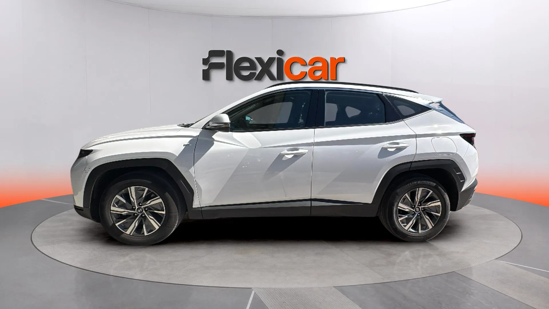 Hyundai Tucson 1.6 CRDi 48V Maxx - foto 4