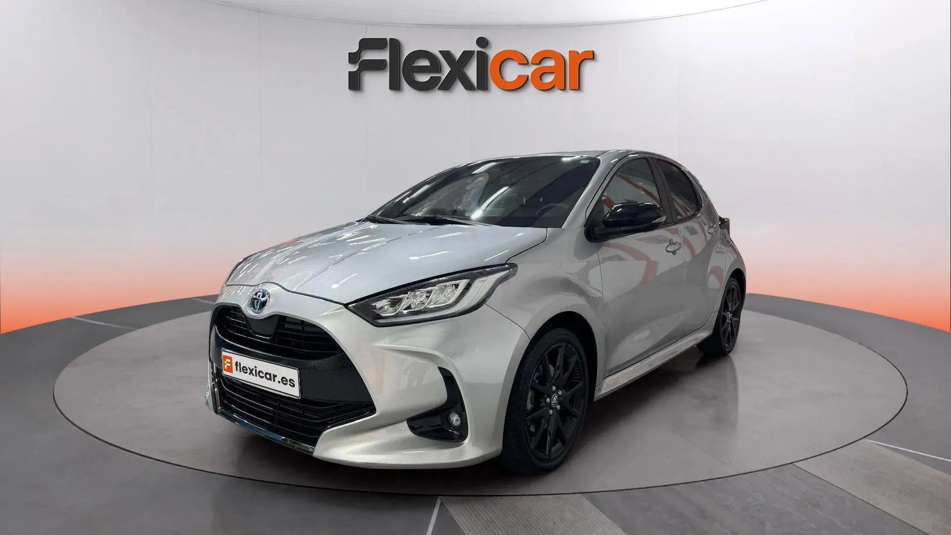 Toyota Yaris 1.5 120H Active Tech - foto 3