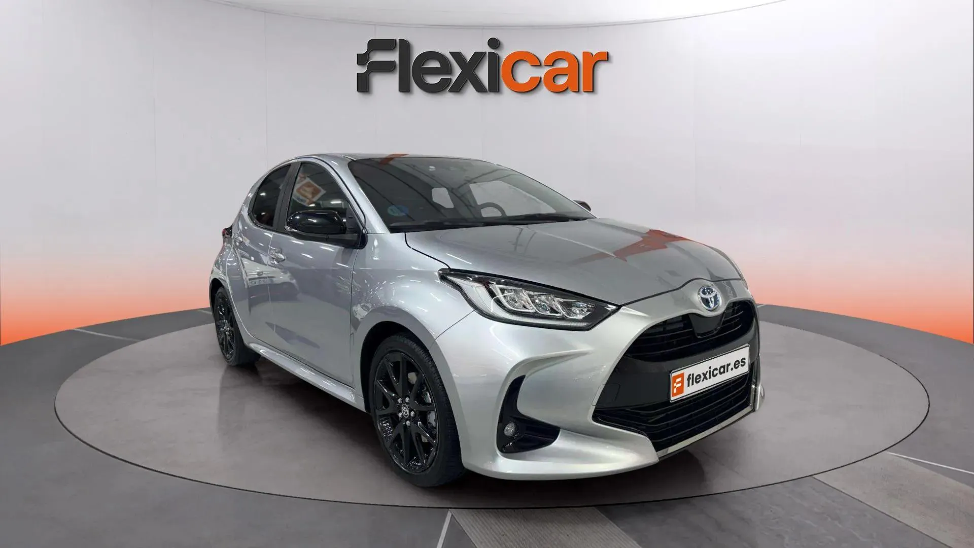 Toyota Yaris 1.5 120H Active Tech - foto 1