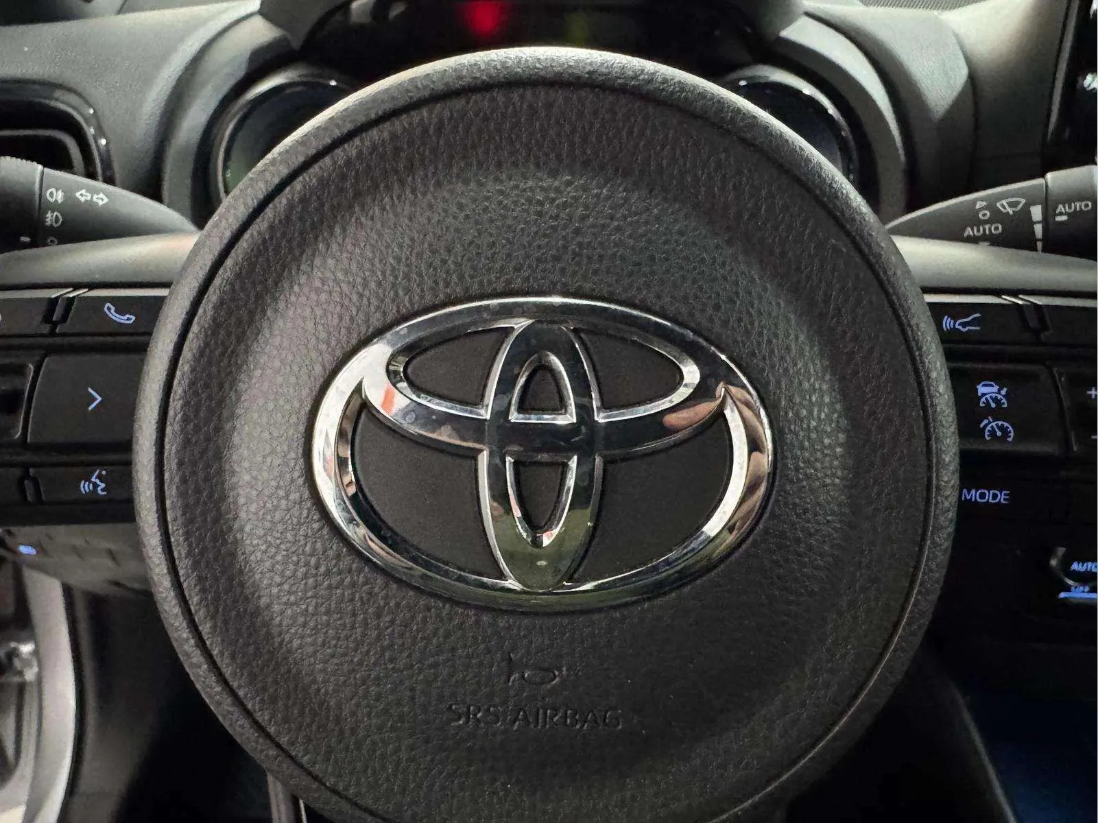 Toyota Yaris 1.5 120H Active Tech - foto 20