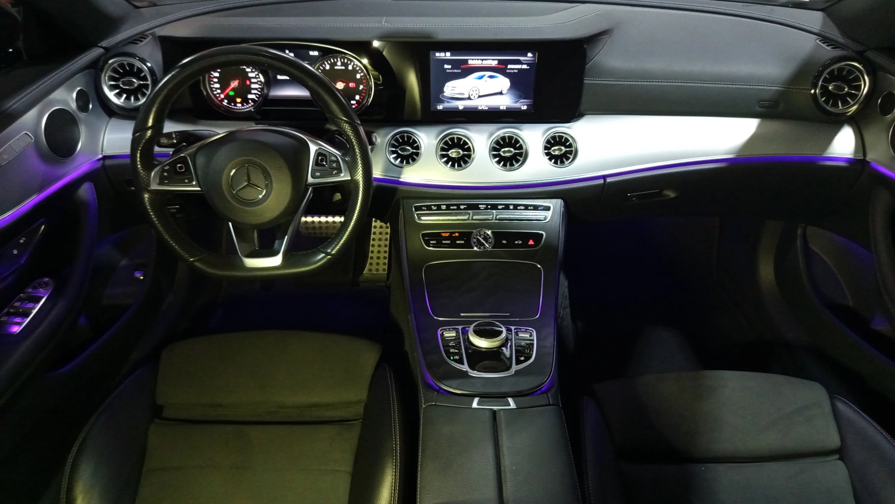 Mercedes-Benz Clase E Coupé E 200 - foto 9