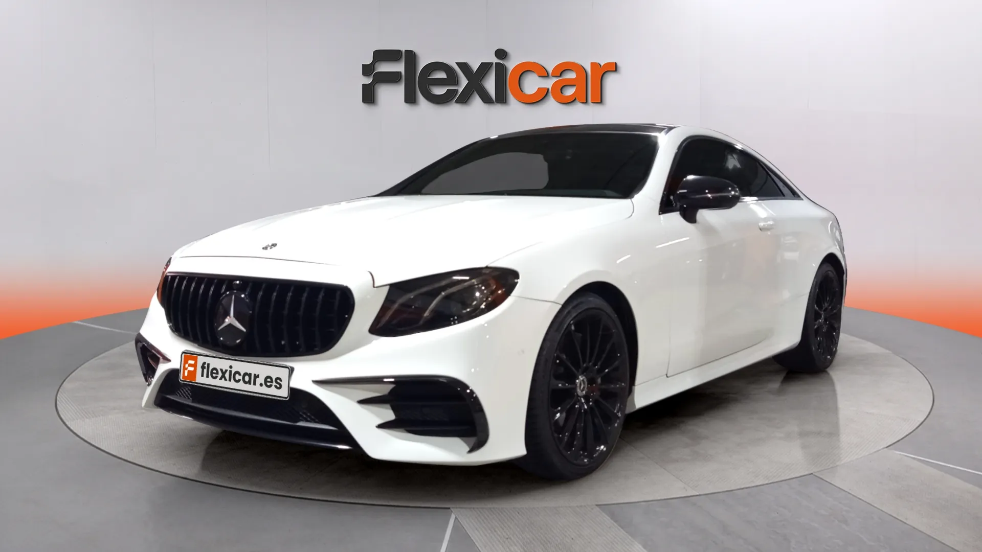 Mercedes-Benz Clase E Coupé E 200 - foto 3