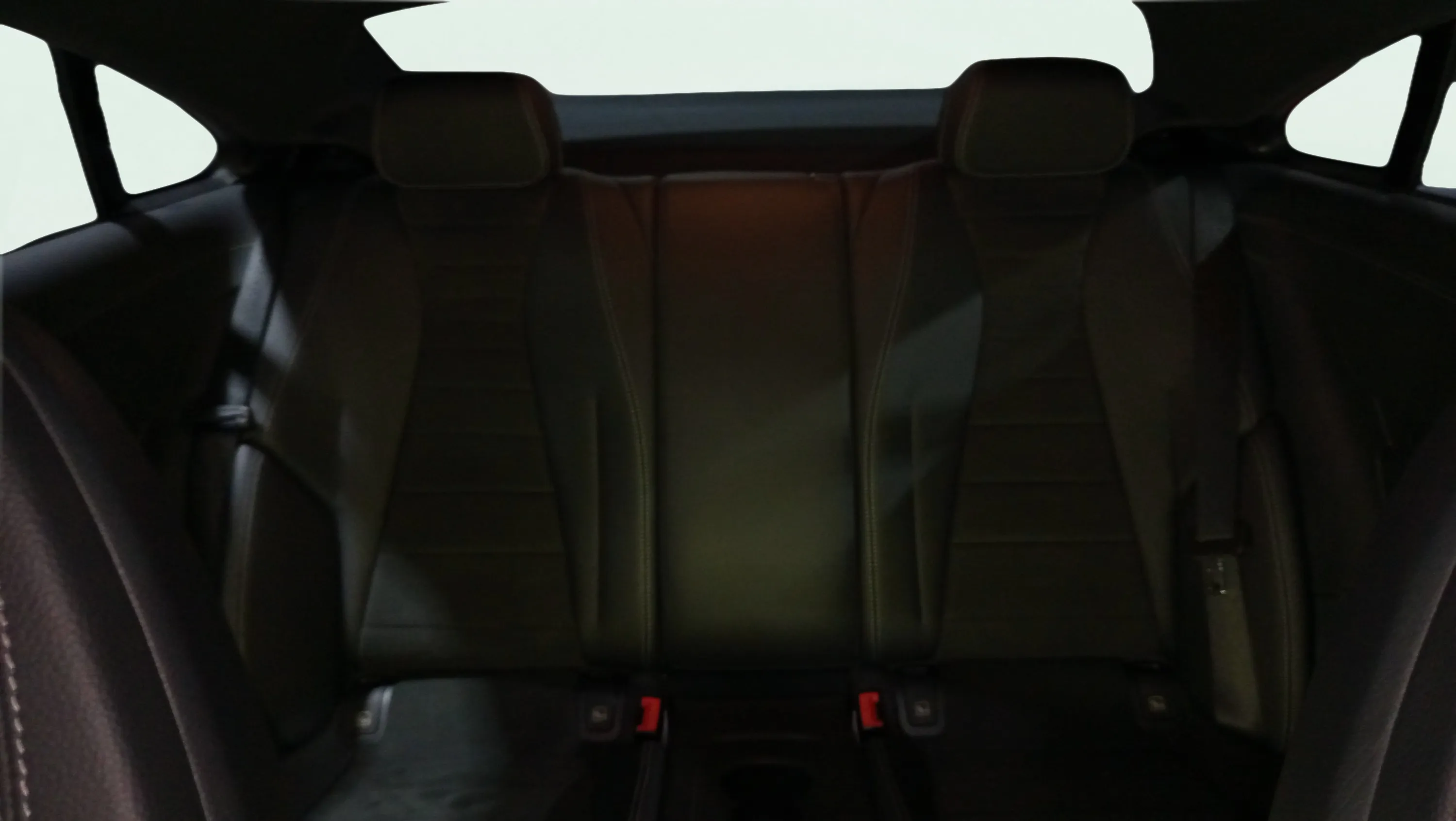 Mercedes-Benz Clase E Coupé E 200 - foto 15