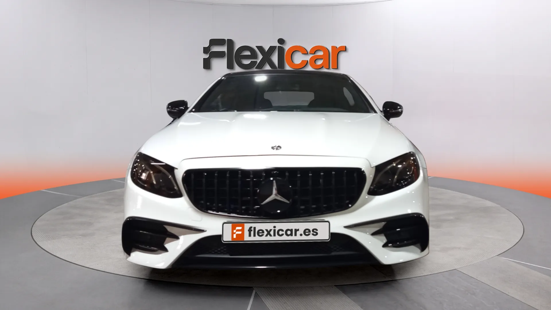 Mercedes-Benz Clase E Coupé E 200 - foto 2