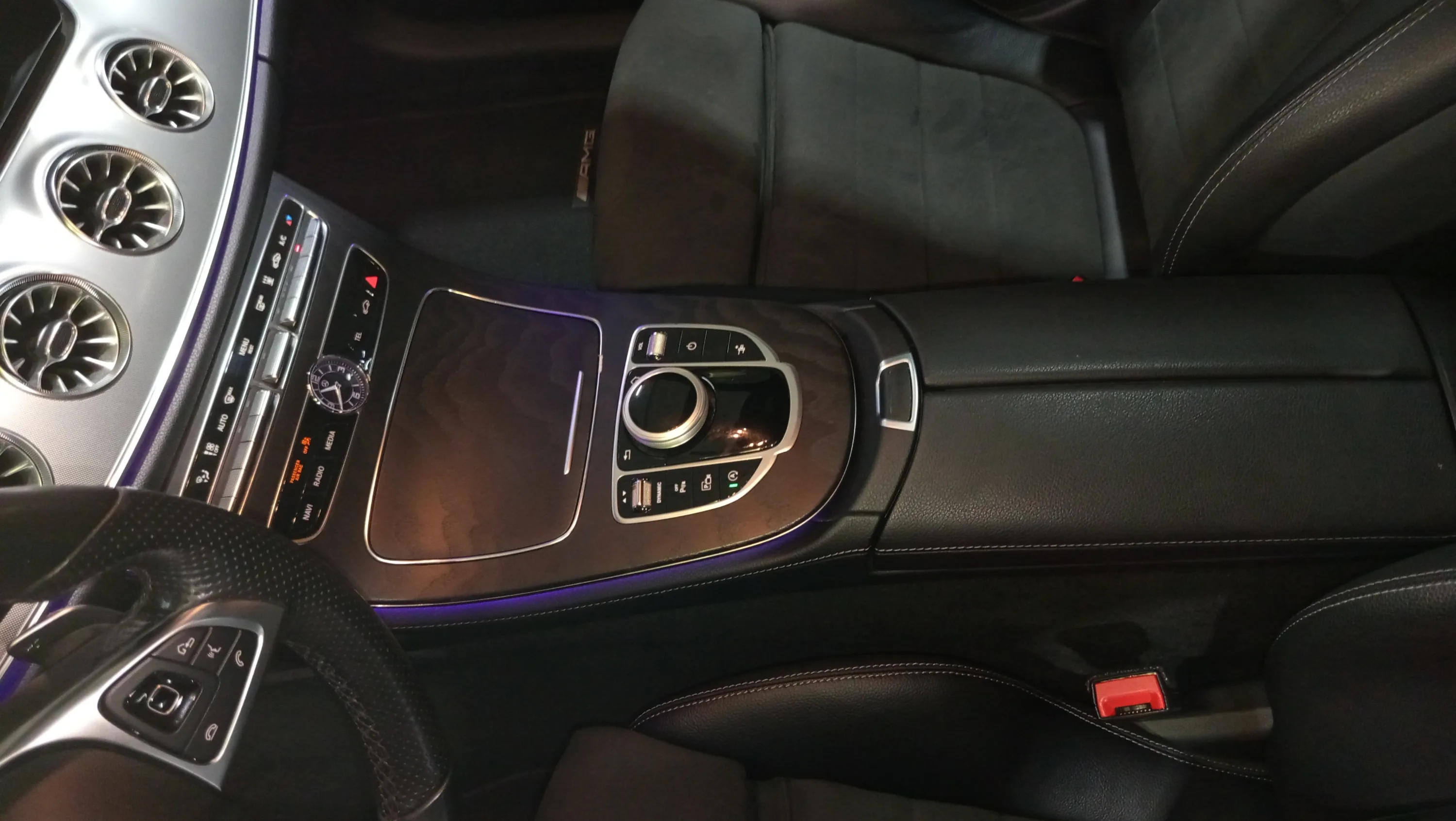 Mercedes-Benz Clase E Coupé E 200 - foto 16