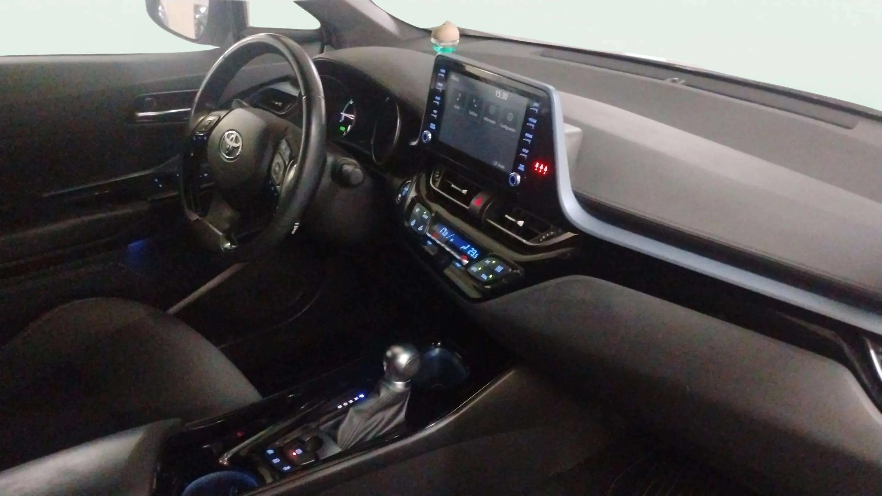 Toyota C-HR 1.8 125H Advance - foto 15