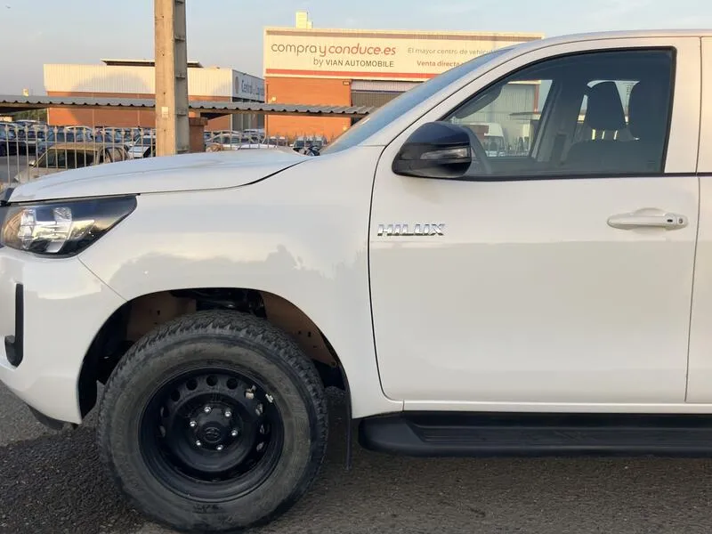 Toyota Hilux 2020 pickup 2.4 D-4D Cab Doble GX HVO100 - foto 20