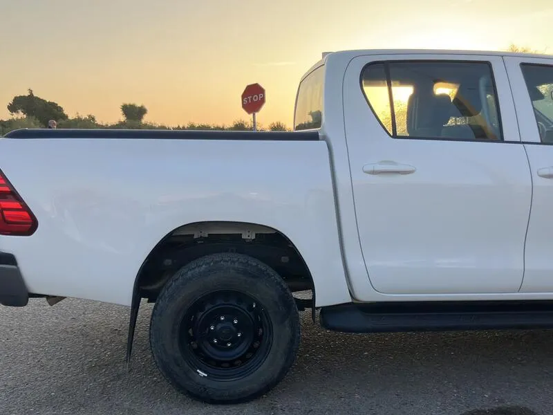 Toyota Hilux 2020 pickup 2.4 D-4D Cab Doble GX HVO100 - foto 25