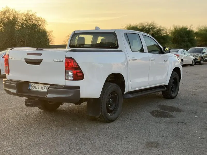 Toyota Hilux 2020 pickup 2.4 D-4D Cab Doble GX HVO100 - foto 6