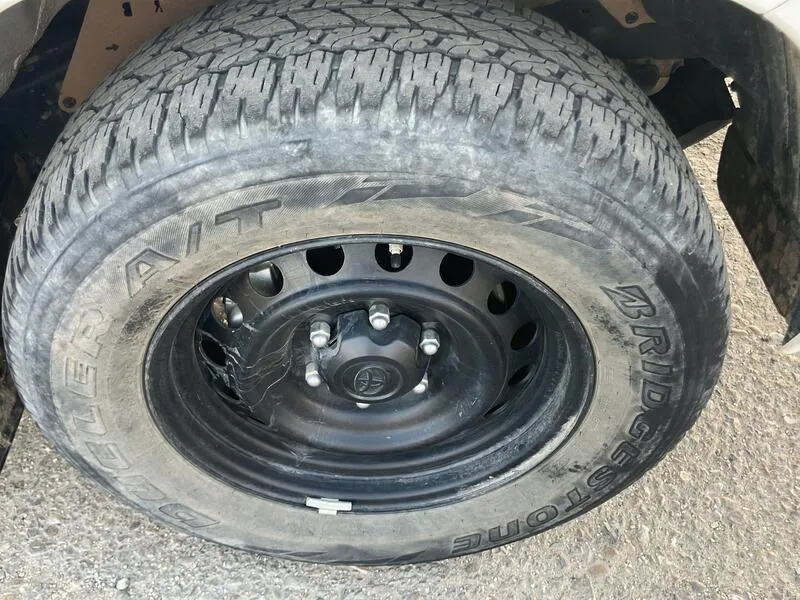 Toyota Hilux 2020 pickup 2.4 D-4D Cab Doble GX HVO100 - foto 27