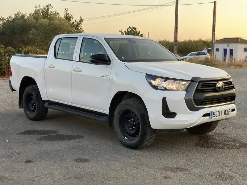 Toyota Hilux 2020 pickup 2.4 D-4D Cab Doble GX HVO100 - foto 8