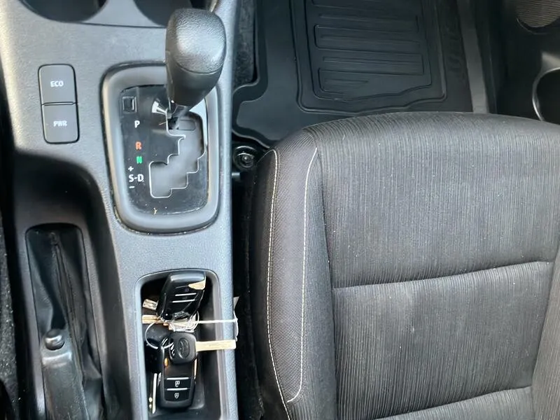 Toyota Hilux 2020 pickup 2.4 D-4D Cab Doble GX HVO100 - foto 16
