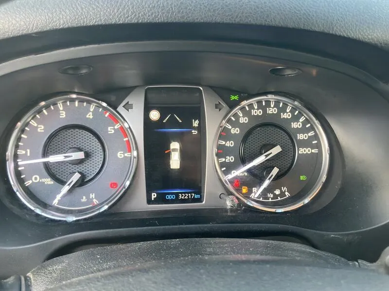 Toyota Hilux 2020 pickup 2.4 D-4D Cab Doble GX HVO100 - foto 15