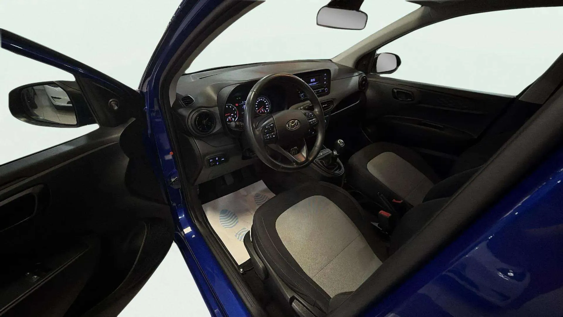 Hyundai i10 1.0 Essence - foto 12