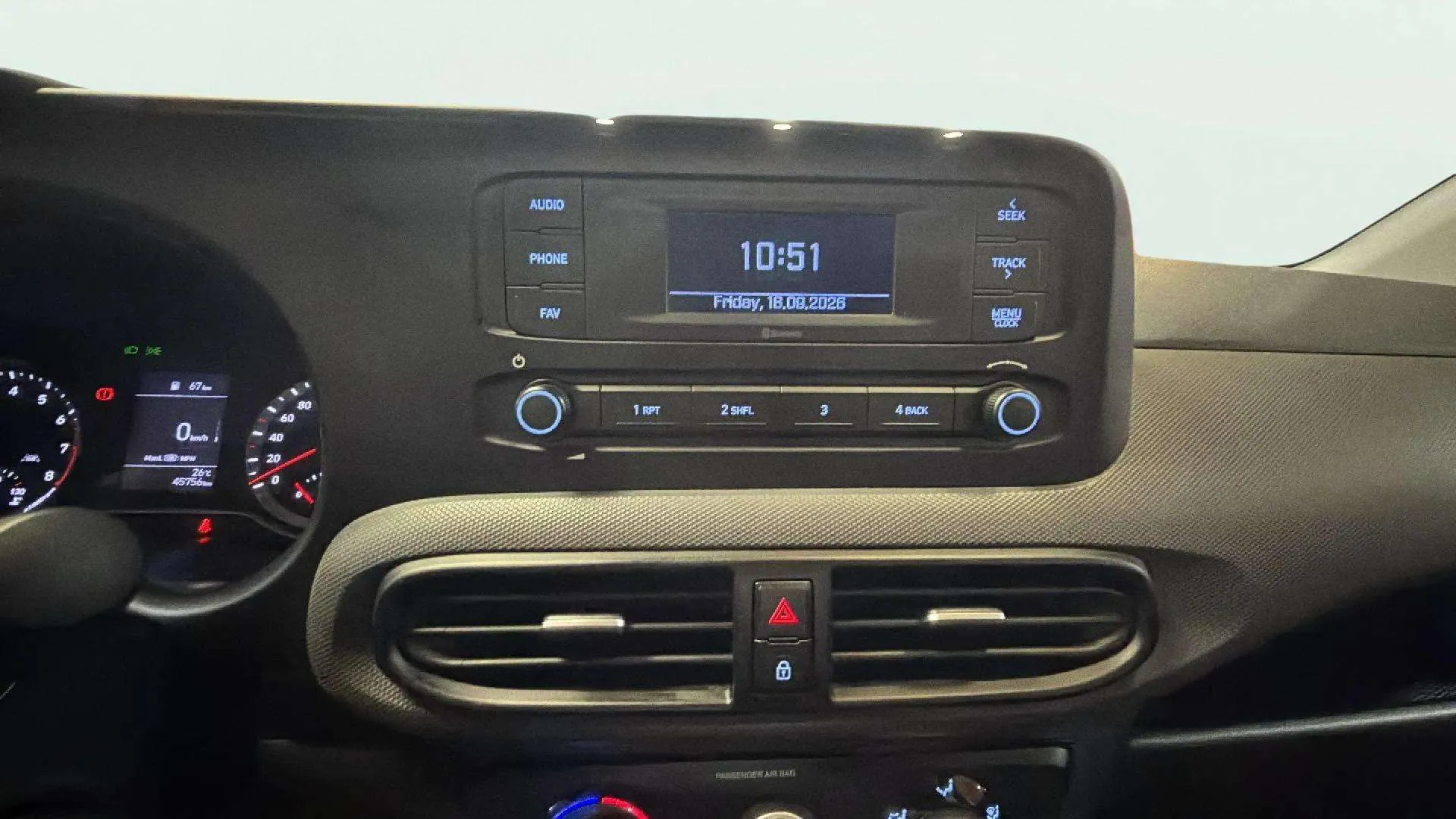 Hyundai i10 1.0 Essence - foto 16