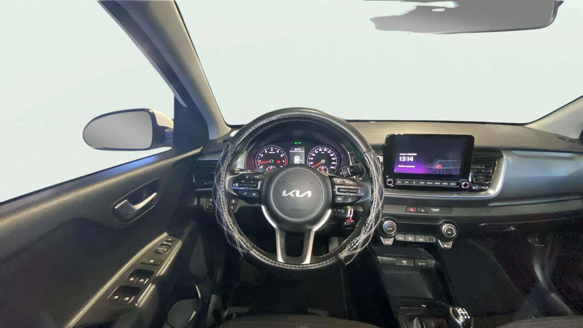 Kia Stonic 1.2 DPi Concept - foto 17