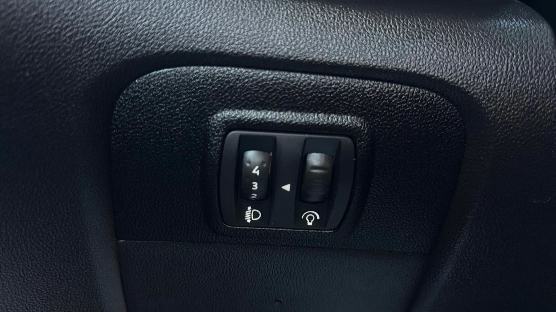 Renault Scénic Life TCe GPF SS - foto 12