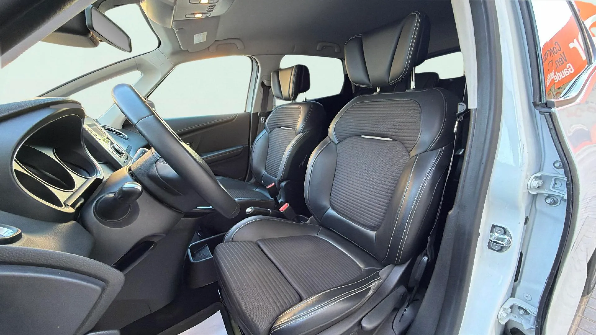 Renault Scénic Life TCe GPF SS - foto 17