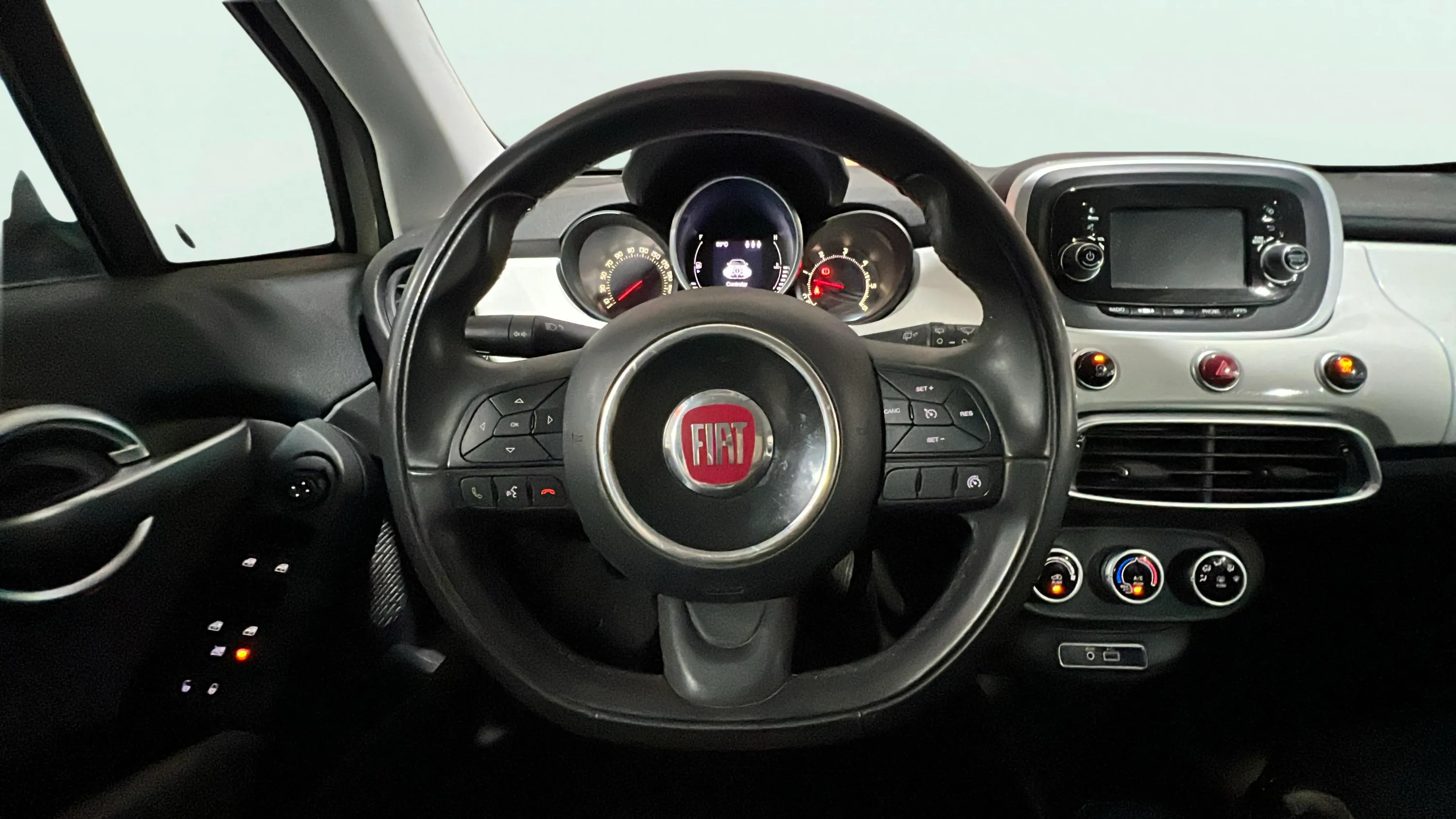 Fiat 500X City Cross 1.3 MultiJet 4x2 - foto 12