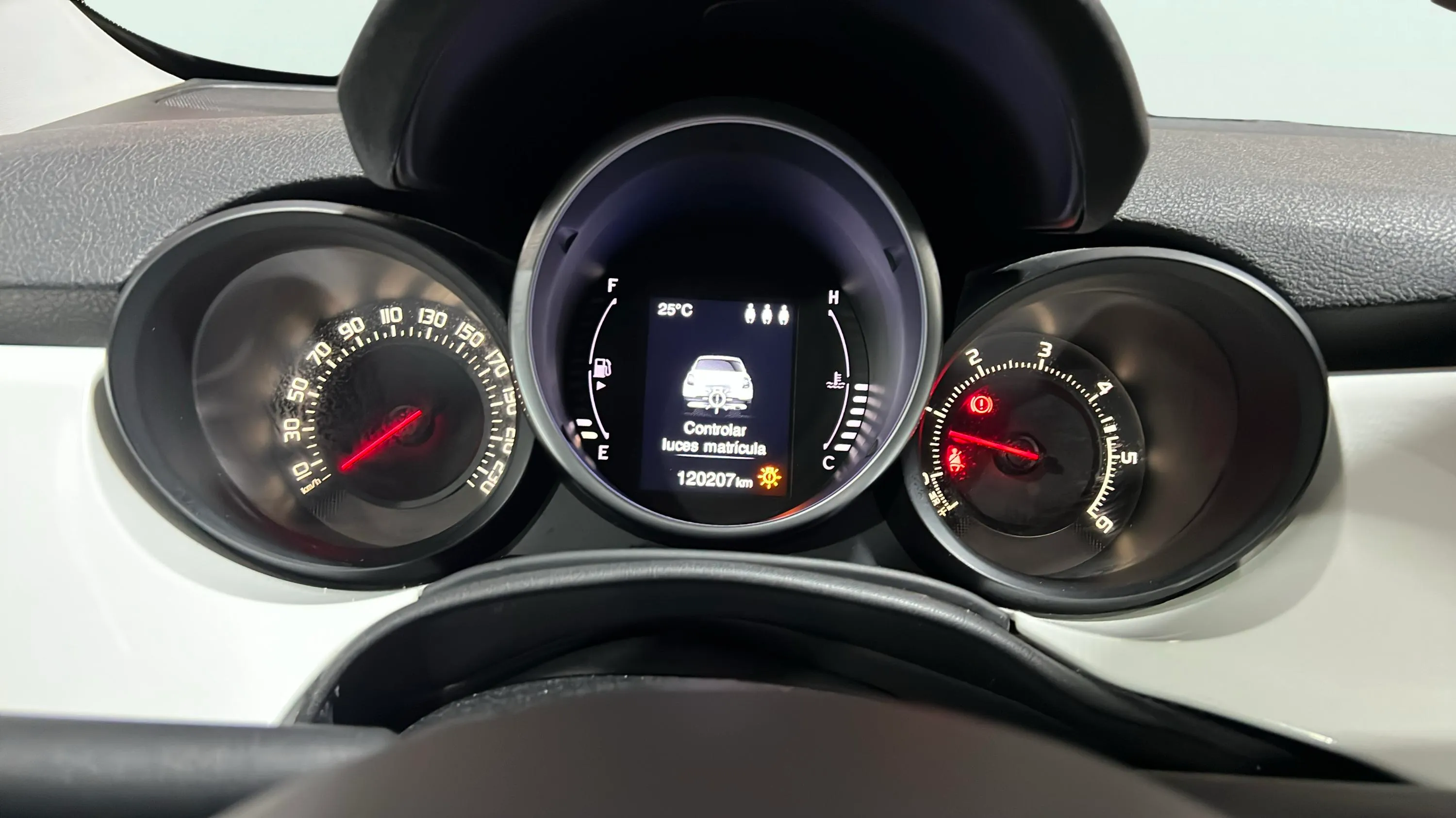 Fiat 500X City Cross 1.3 MultiJet 4x2 - foto 13