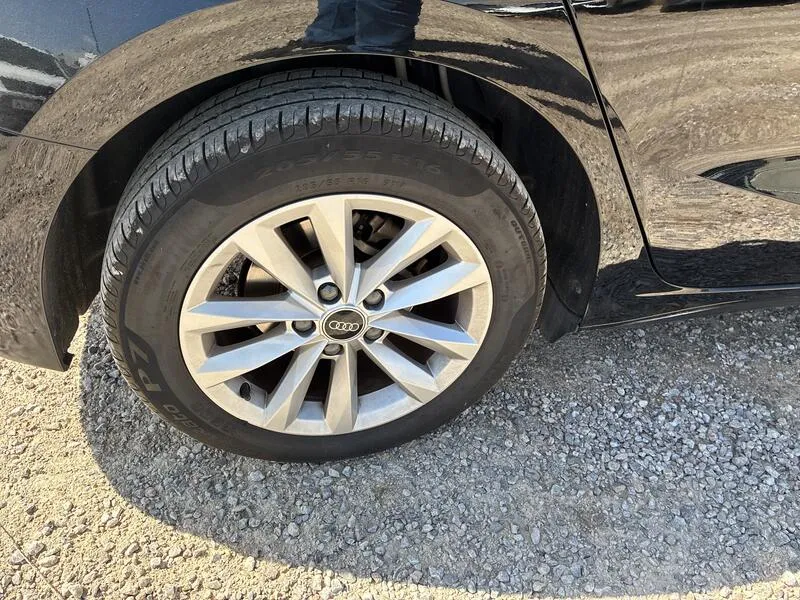 Audi A3 Sportback 30 TFSI - foto 14