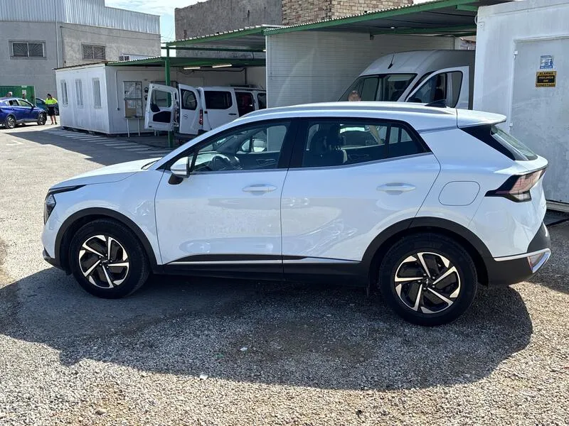 Kia Sportage 1.6 T-GDi Drive - foto 3