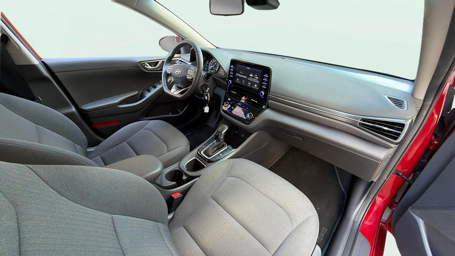 Hyundai Ioniq 1.6 GDI HEV Klass DCT - foto 12