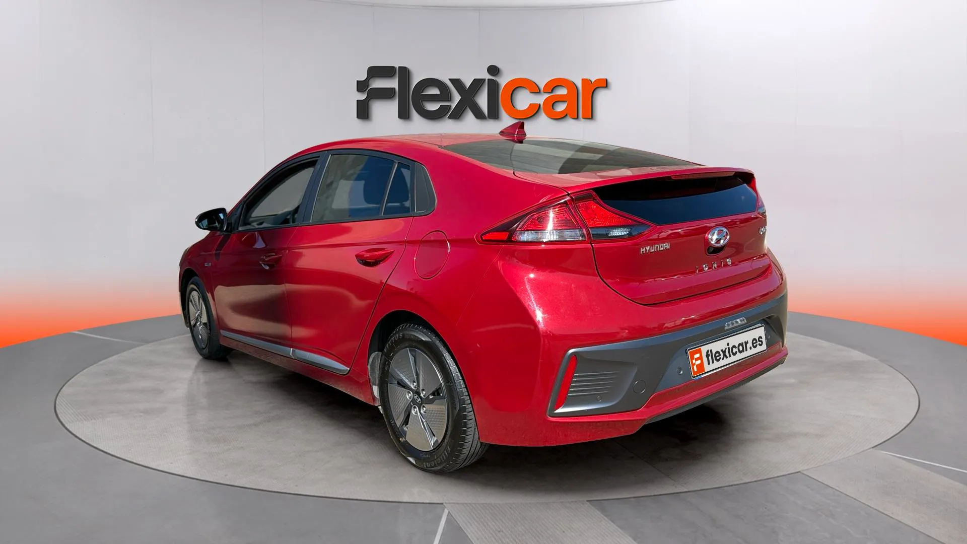 Hyundai Ioniq 1.6 GDI HEV Klass DCT - foto 5