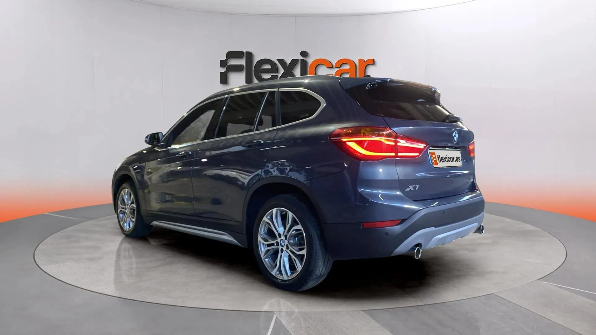 BMW X1 sDrive20dA - foto 5