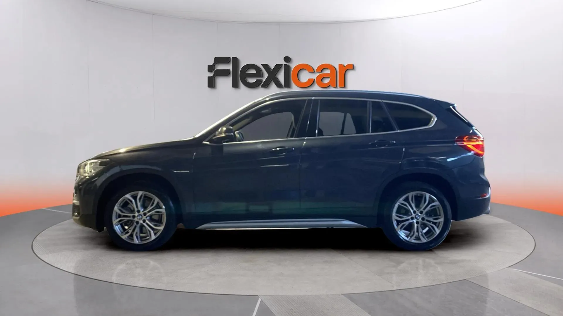 BMW X1 sDrive20dA - foto 4