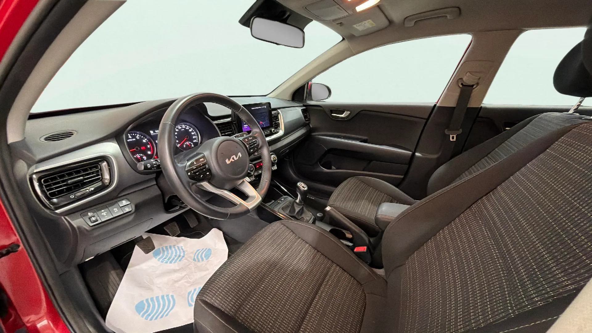 Kia Stonic 1.0 T-GDi MHEV iMT Concept - foto 15