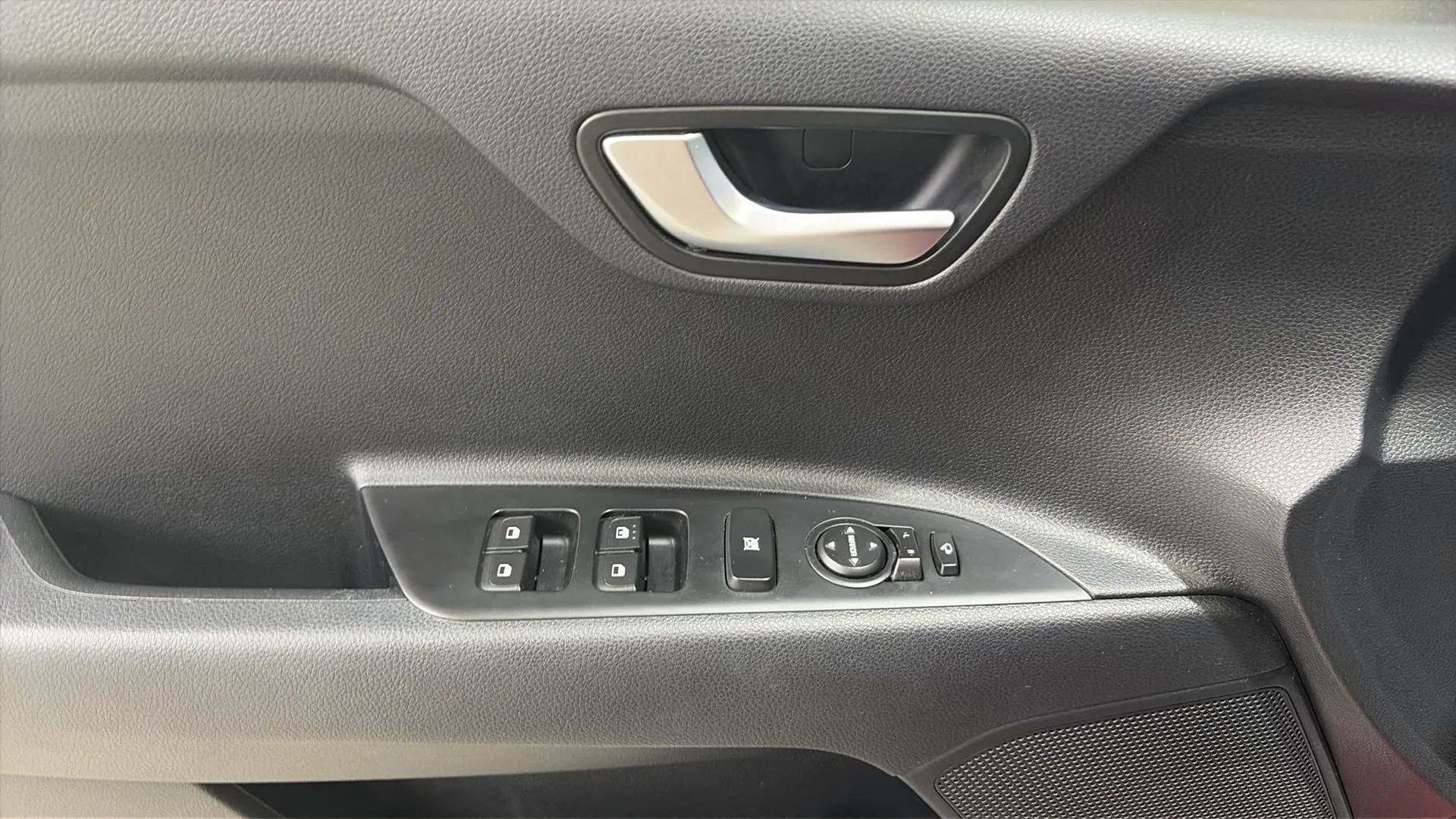 Kia Stonic 1.0 T-GDi MHEV iMT Concept - foto 19
