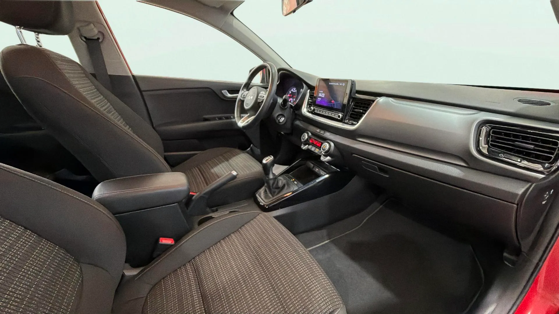 Kia Stonic 1.0 T-GDi MHEV iMT Concept - foto 16
