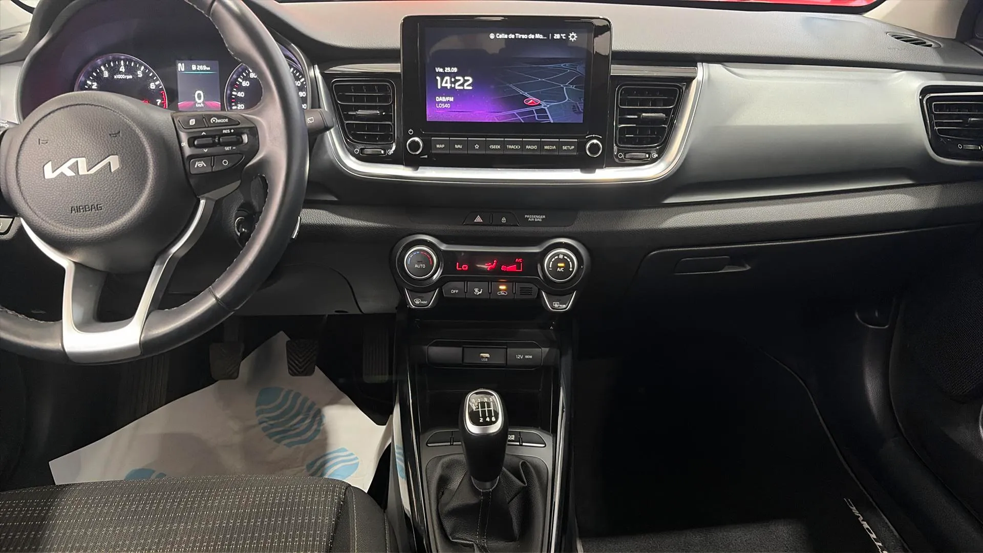 Kia Stonic 1.0 T-GDi MHEV iMT Concept - foto 10