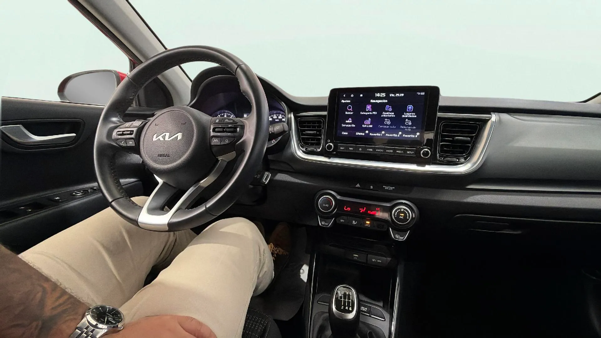 Kia Stonic 1.0 T-GDi MHEV iMT Concept - foto 29