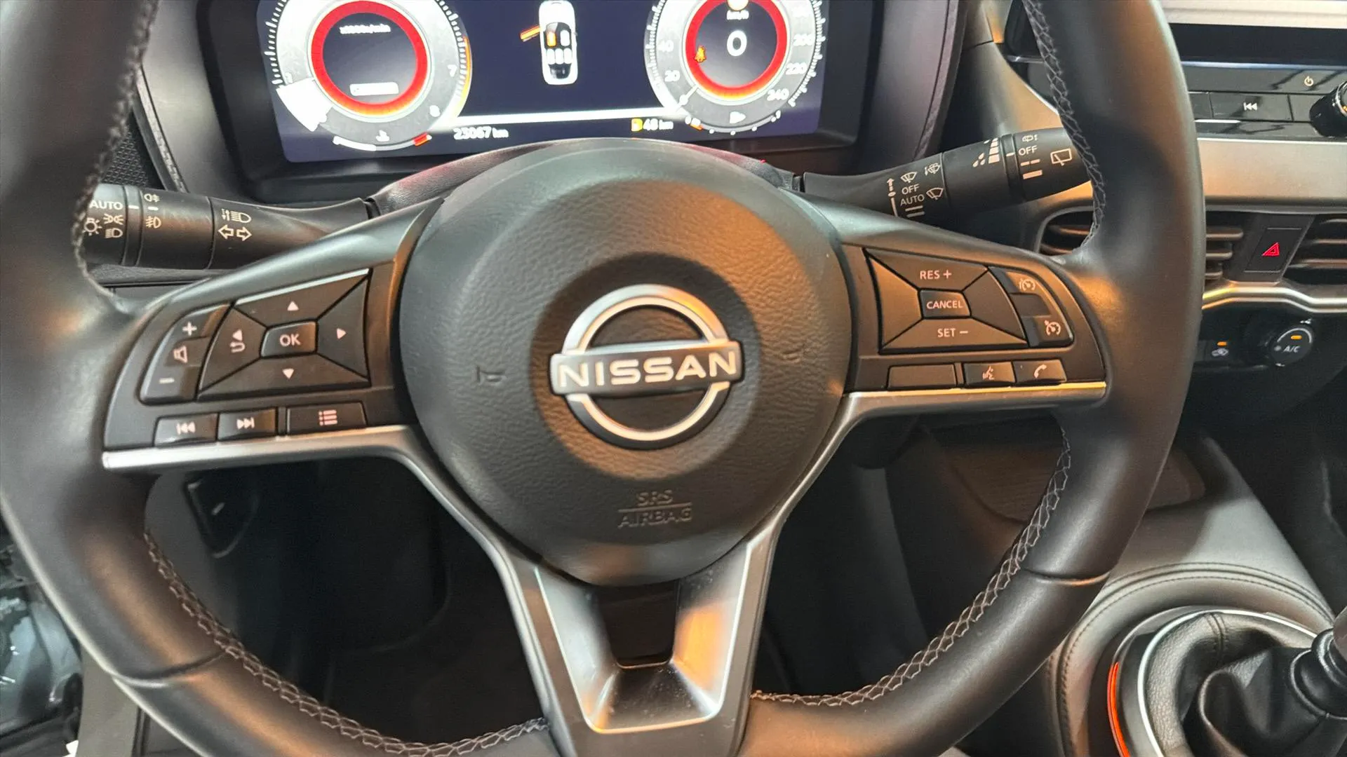 Nissan Juke DIG-T N-Connecta - foto 17