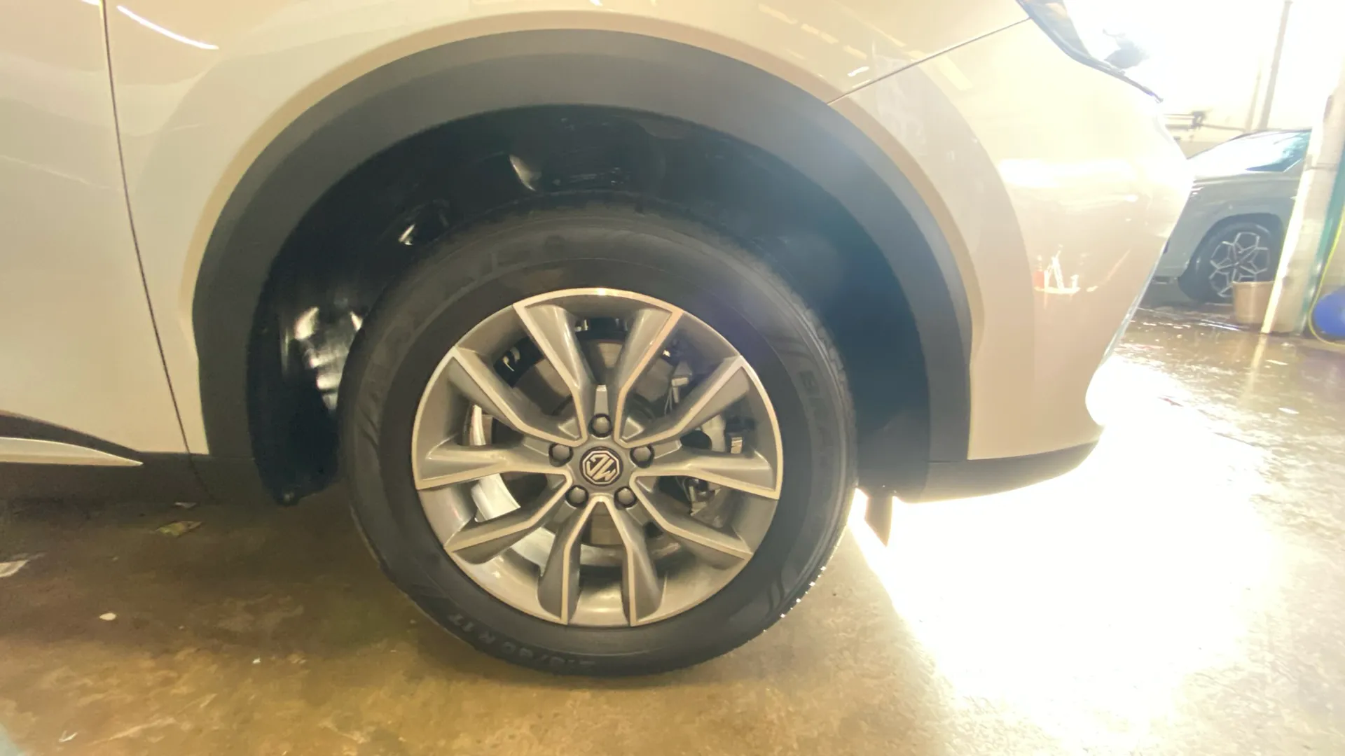MG HS 1.5T Luxury DCT - foto 14