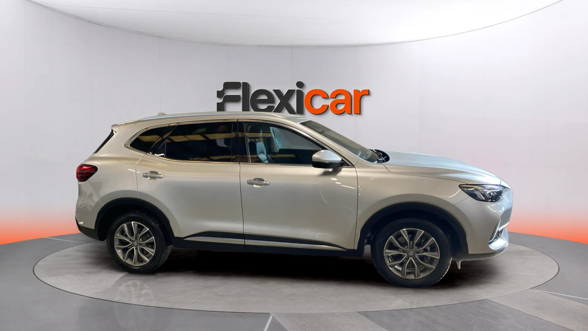 MG HS 1.5T Luxury DCT - foto 3