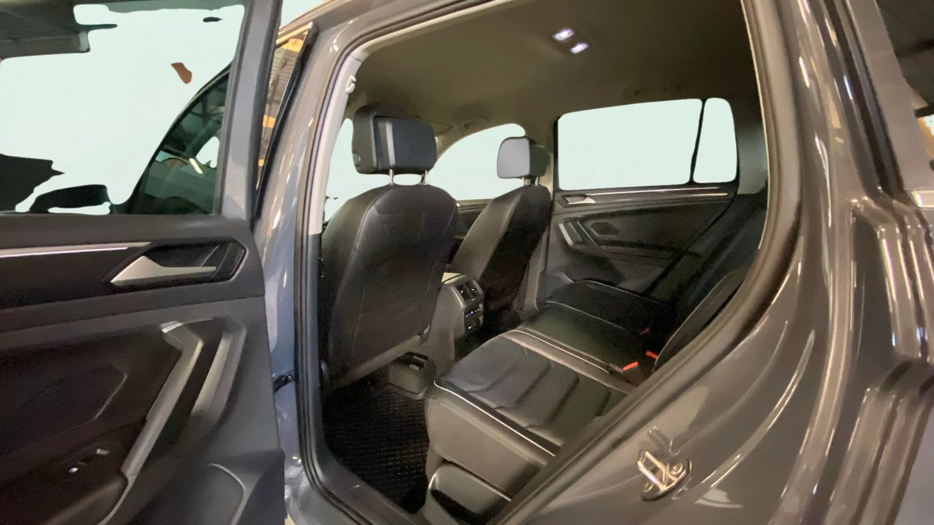 Volkswagen Tiguan Life 1.5 TSI DSG - foto 15