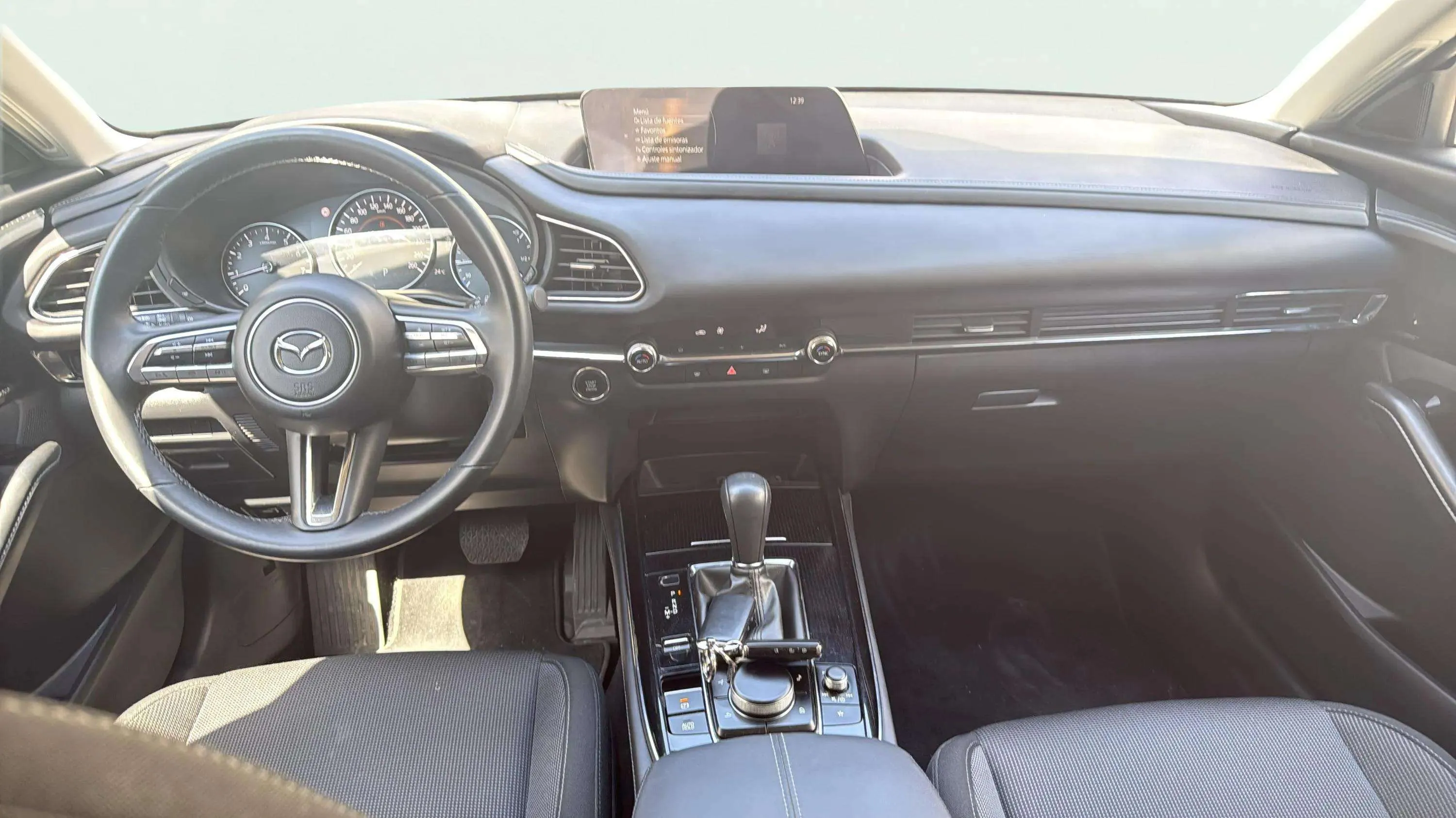 Mazda CX-30 2.0 2WD Zenith (sin Pack Bose) - foto 7