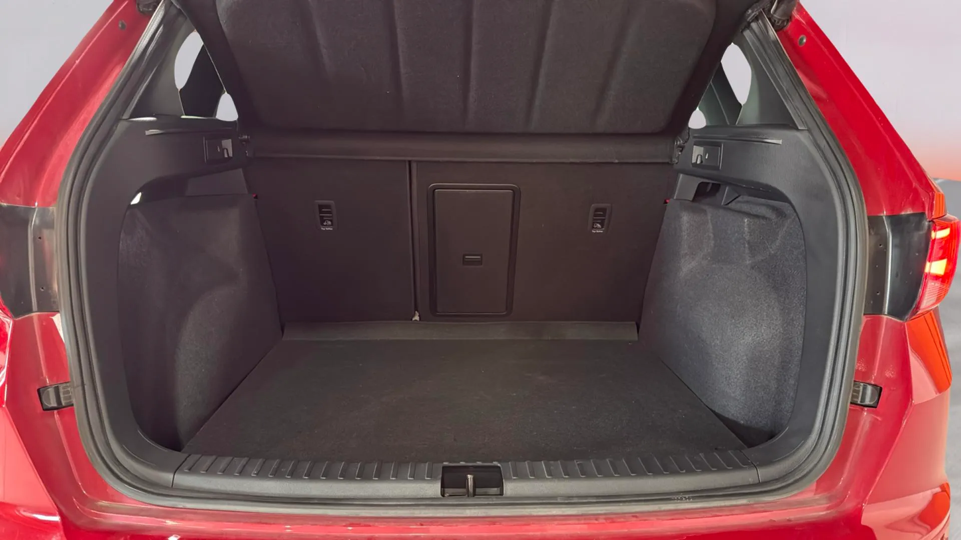 Cupra Ateca 2.0 TSI 4Drive DSG - foto 26
