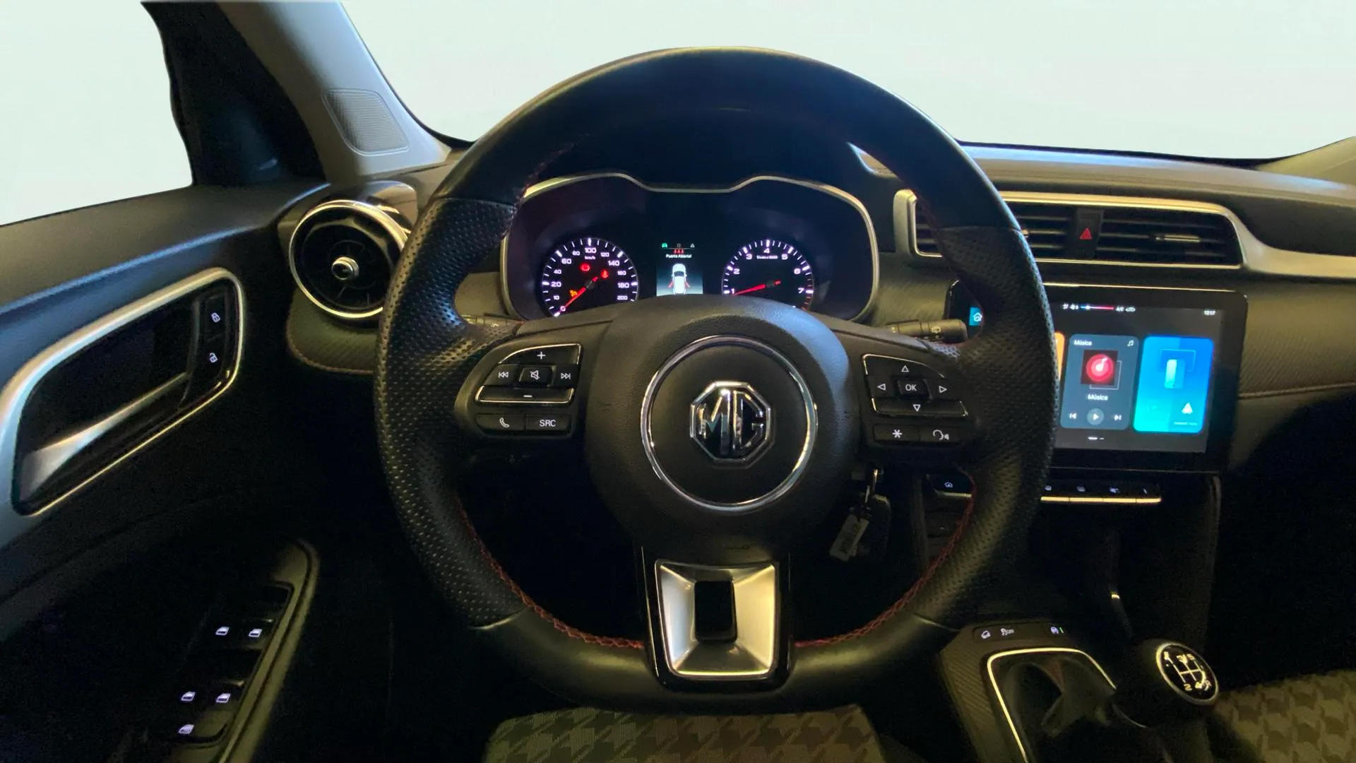 MG ZS 1.5 Comfort - foto 18