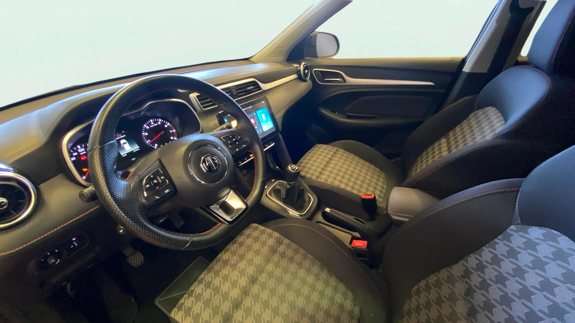 MG ZS 1.5 Comfort - foto 11