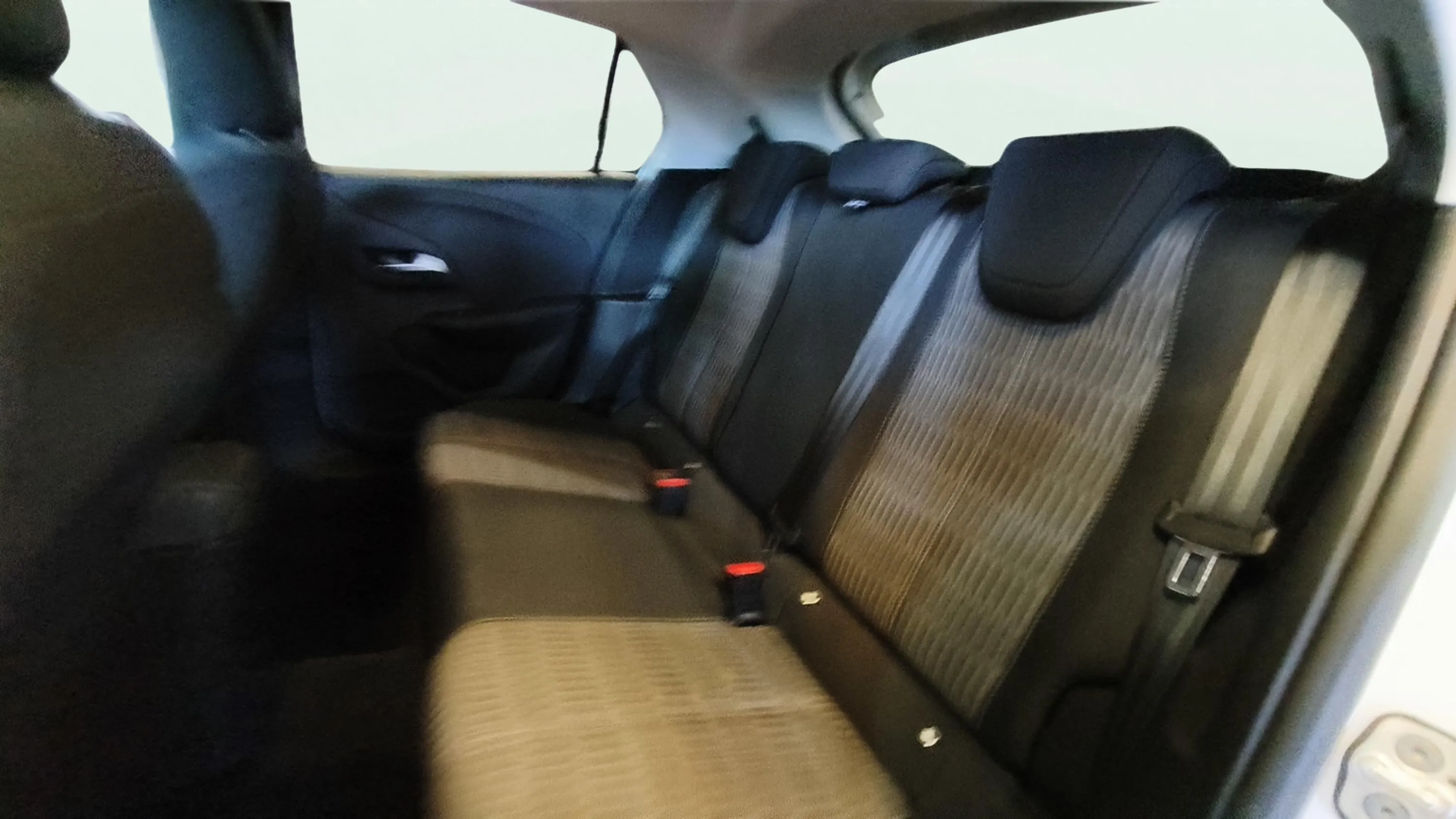 Opel Corsa 1.2T XHL Edition - foto 13