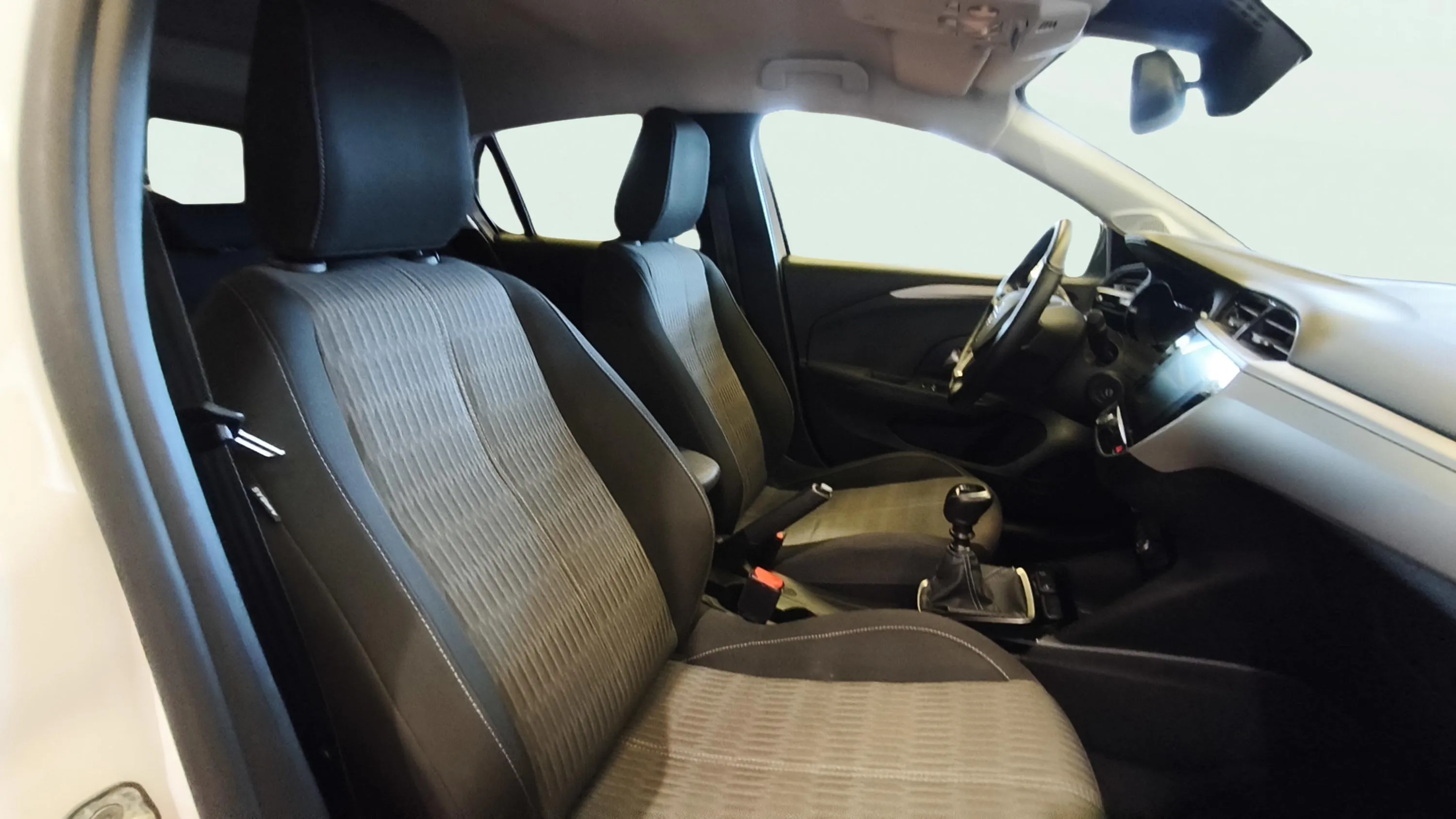 Opel Corsa 1.2T XHL Edition - foto 12