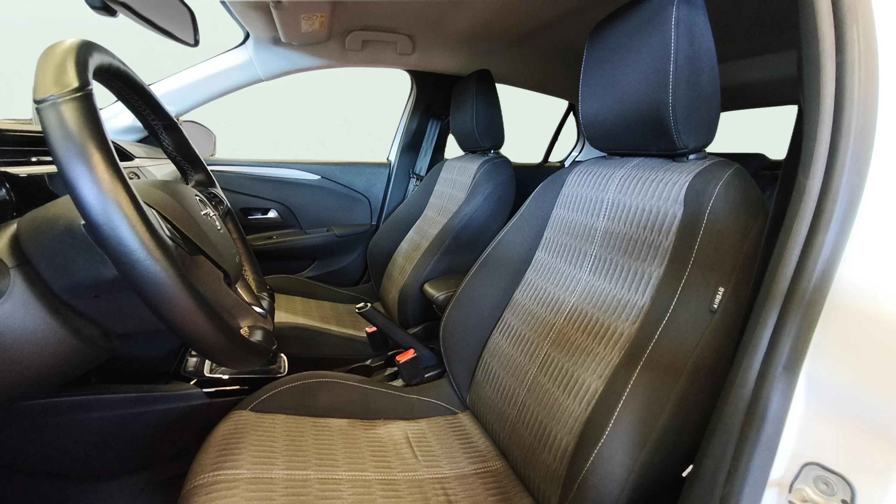 Opel Corsa 1.2T XHL Edition - foto 11