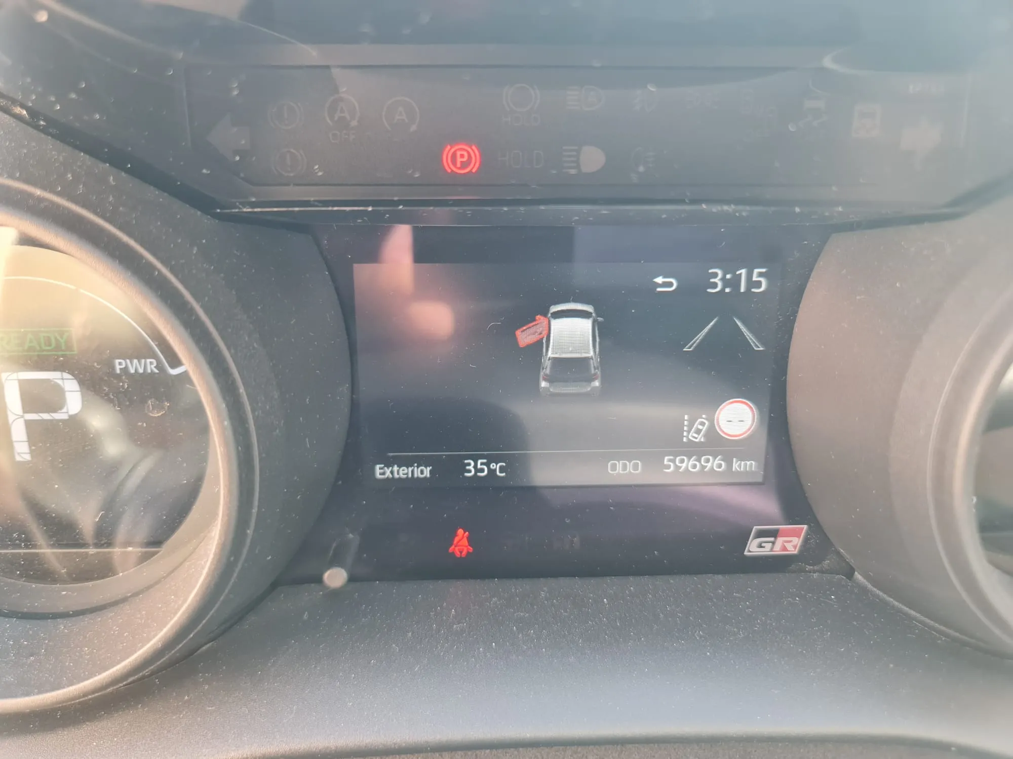 Toyota Yaris 1.5 120H GR Sport Plus - foto 9
