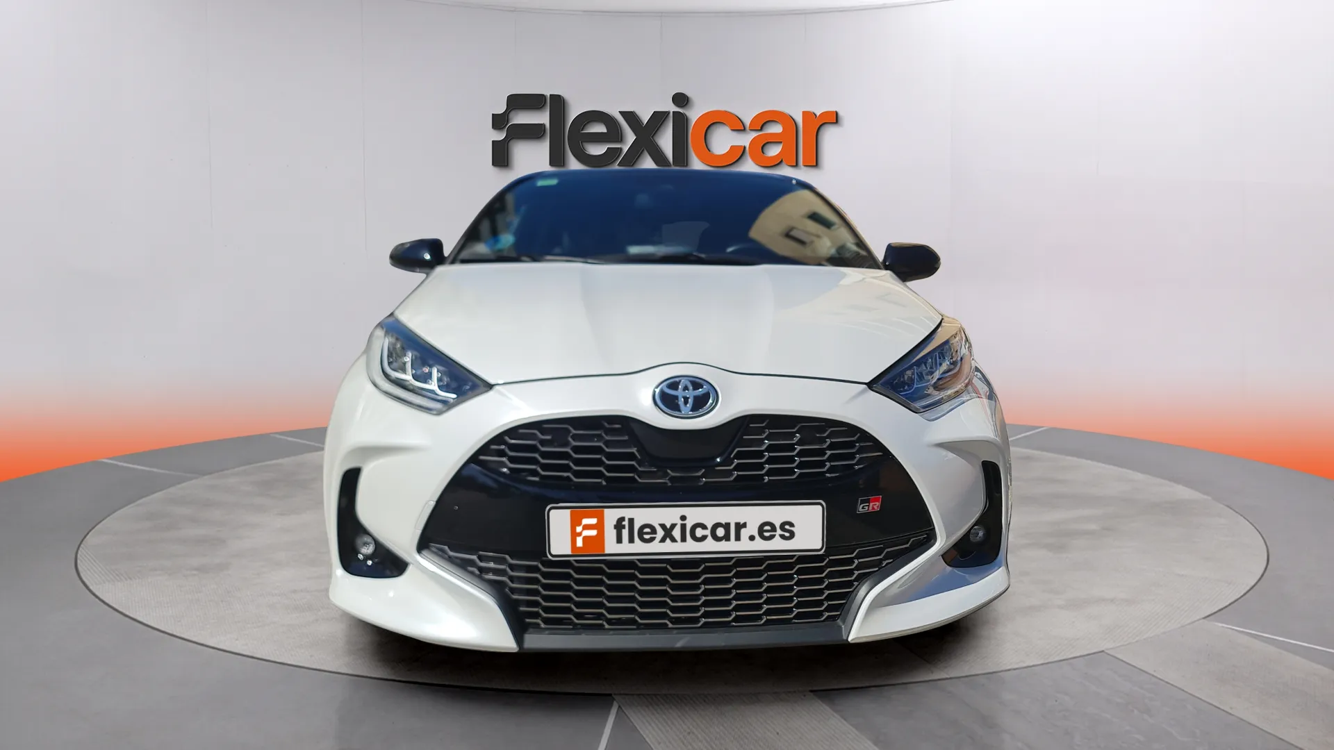 Toyota Yaris 1.5 120H GR Sport Plus - foto 2